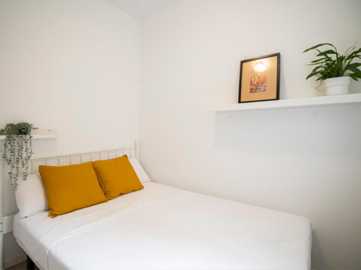 2 Bedroom Flat In La Latina-Carn Madrid Exterior photo